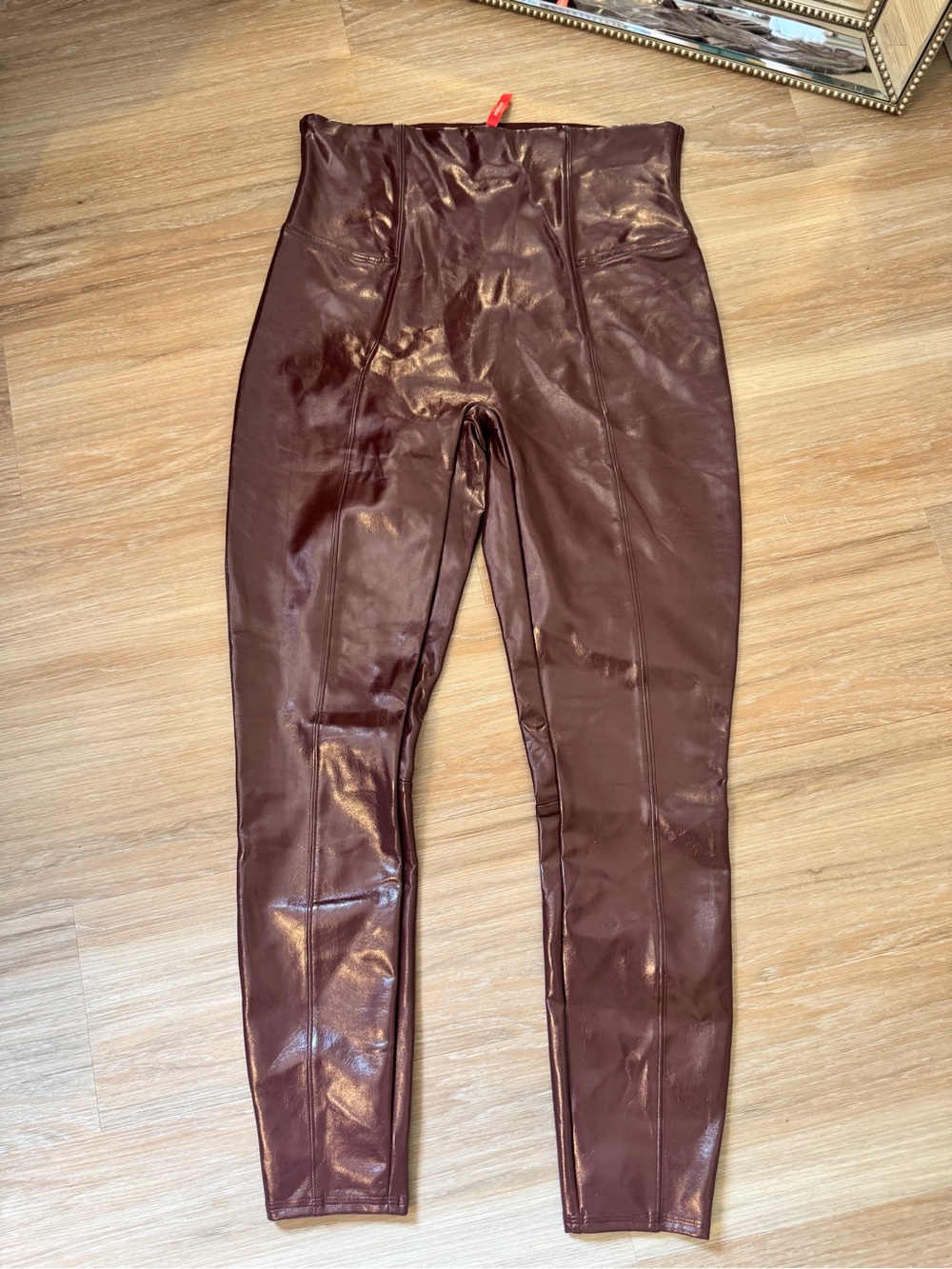 SPANX Faux Leather Leggings XL Burgundy Wine High Rise Shaping EUC pant legging